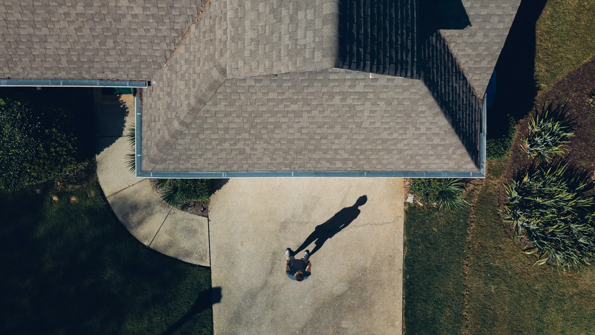 Oregon Roofing That Endures Harsh Weather